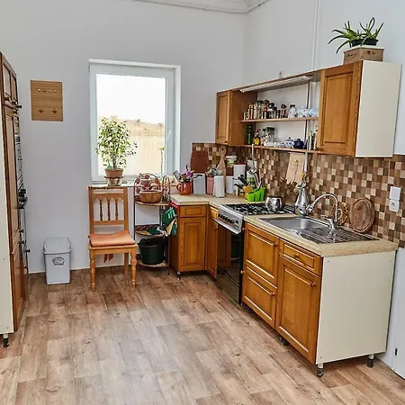 Appartement Orangyal Apartman Haz *