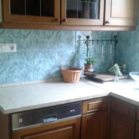 Orangyal Apartman Haz * Baja