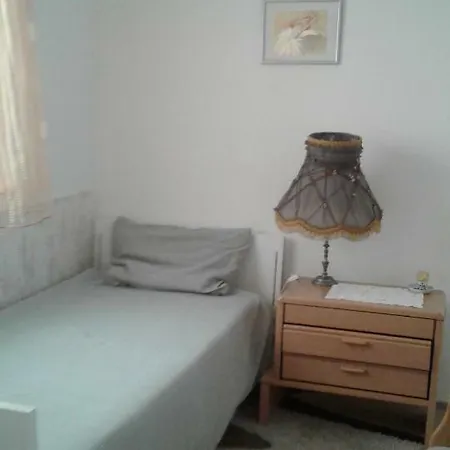 Orangyal Apartman Haz * Baja