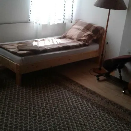 Orangyal Apartman Haz
